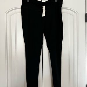 Black mesh back leggings